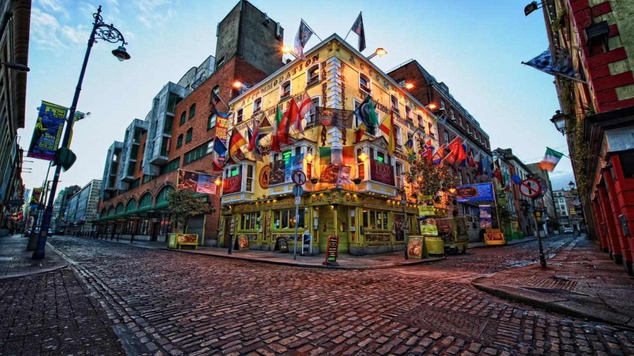 Temple Bar Apartments Dublin Bagian luar foto